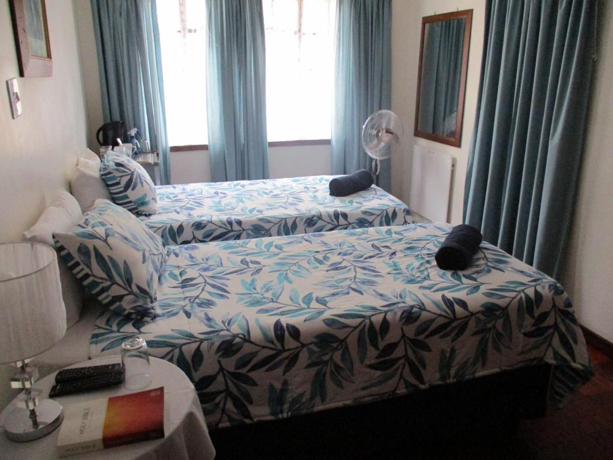 White Rose Guest House Vanderbijlpark Extérieur photo