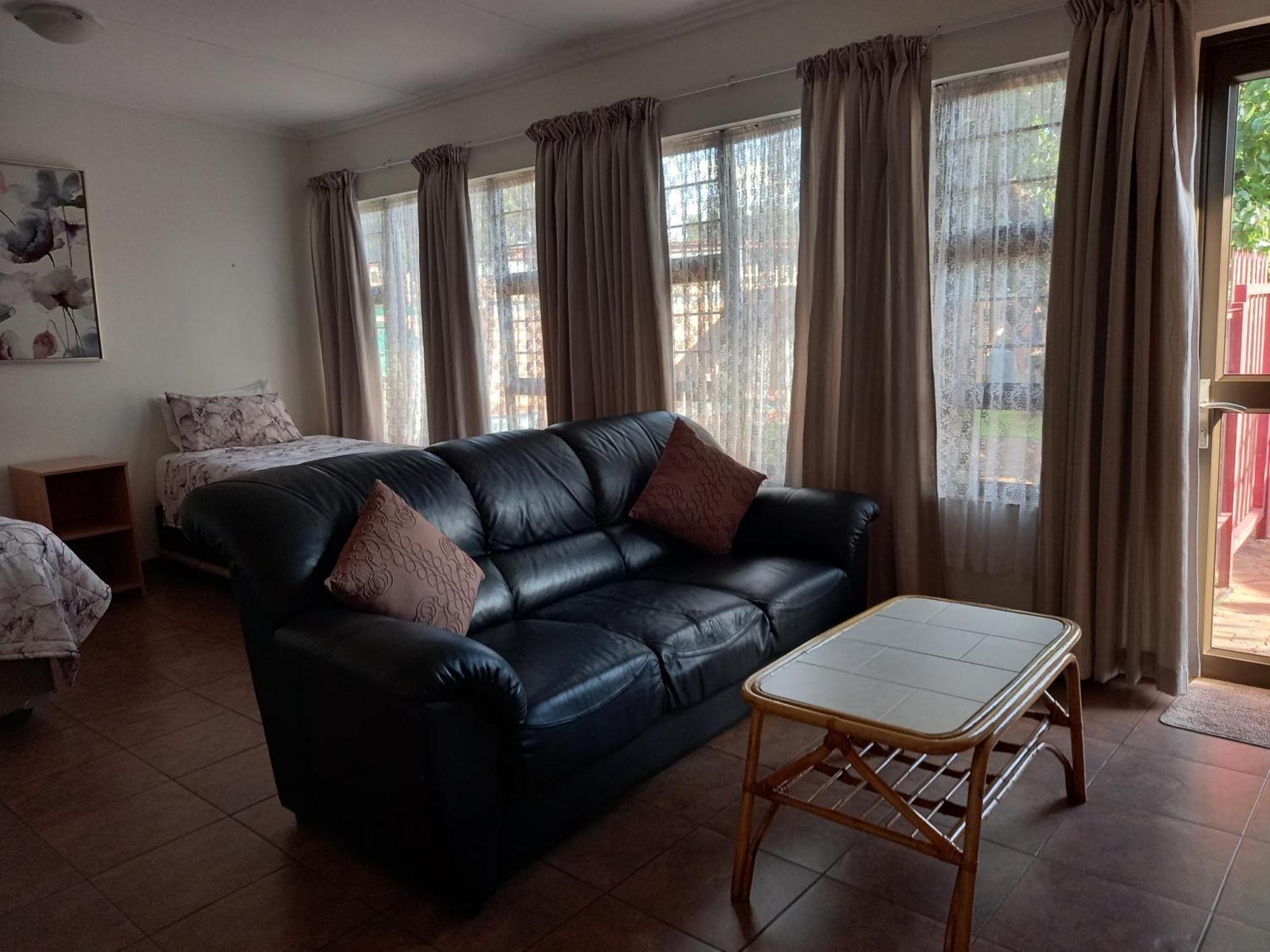 White Rose Guest House Vanderbijlpark Chambre photo